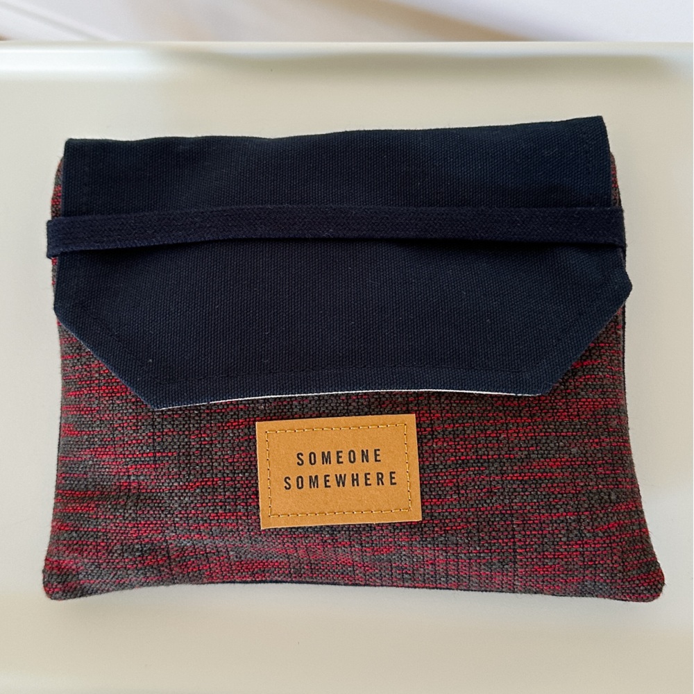 NEW Delta One Someone Somewhere amenity kit
